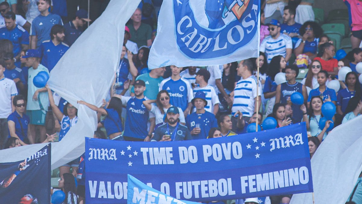 Torcida do Cruzeiro no Independência em Belo Horizonte (foto: Gustavo Martins/cruzeiro)