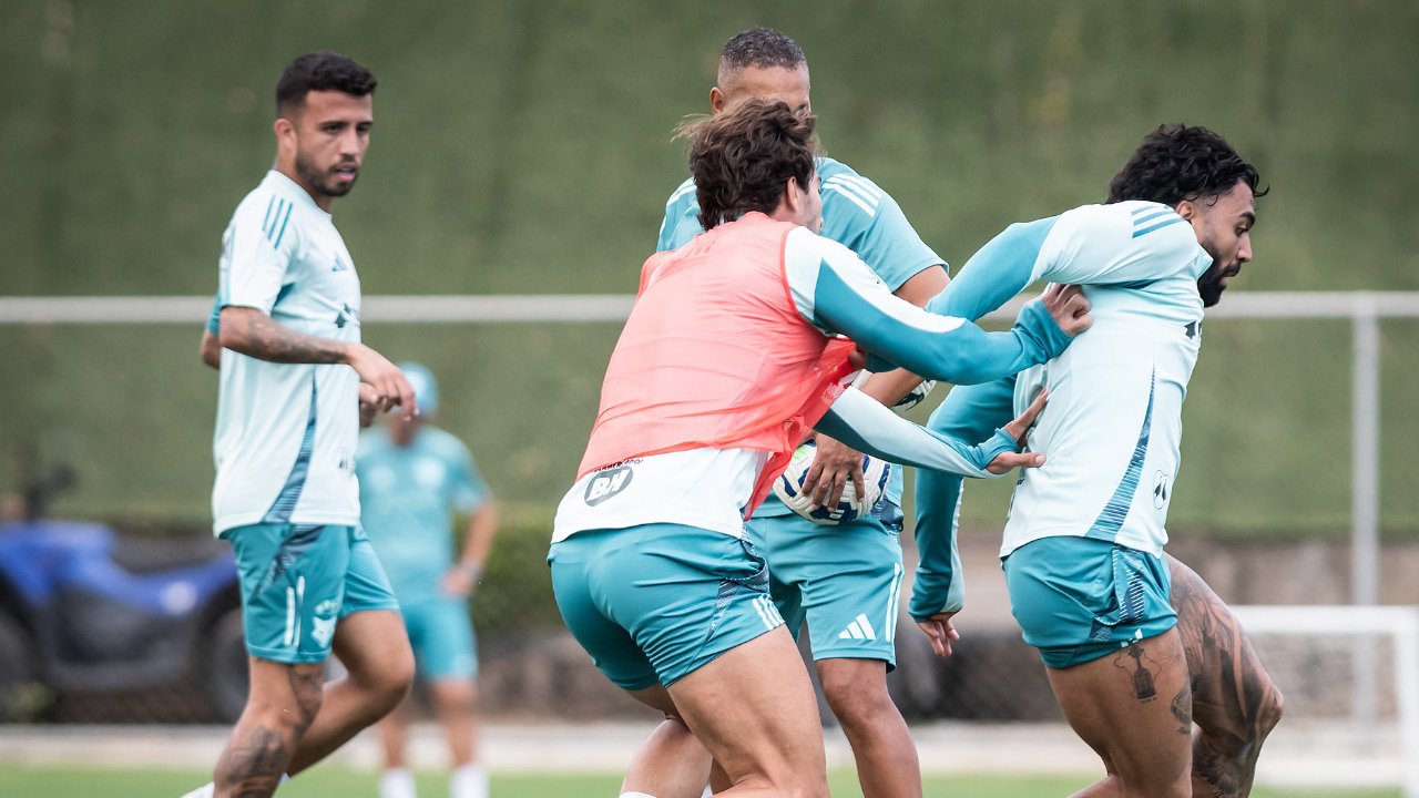 Treinamento do Cruzeiro na Toca da Raposa 2 (foto: Gustavo Aleixo/Cruzeiro)