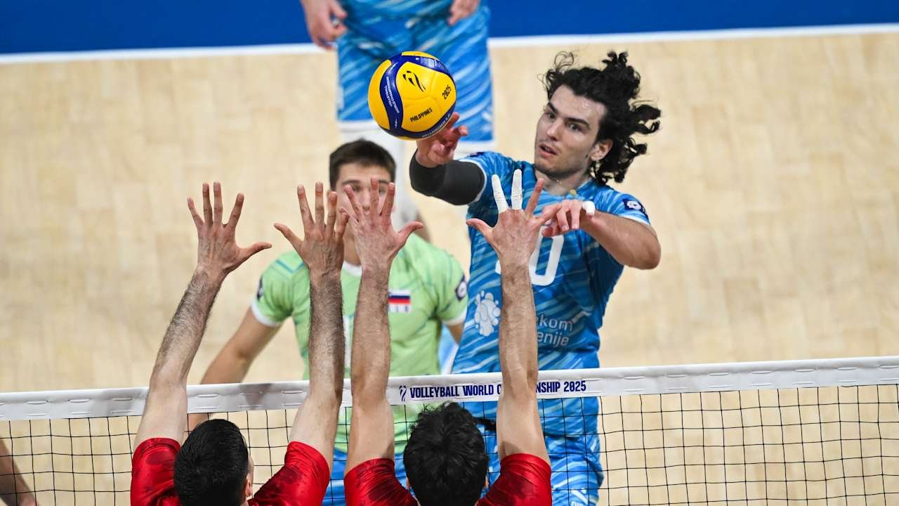 Nik Mujanović durante Eslovênia x Chile no Mundial Masculino de Vôlei (foto: Divulgação/FIVB)