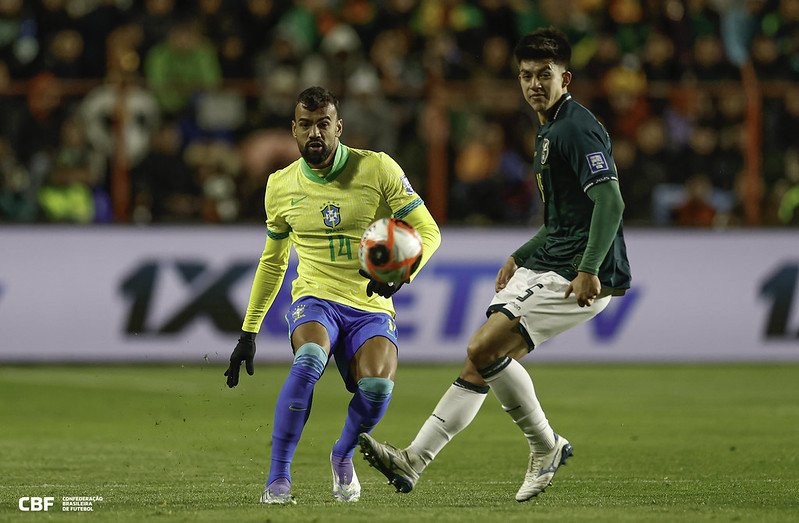 Fabrício Bruno em ação pela Seleção Brasileira (foto: Rafael Ribeiro/CBF)