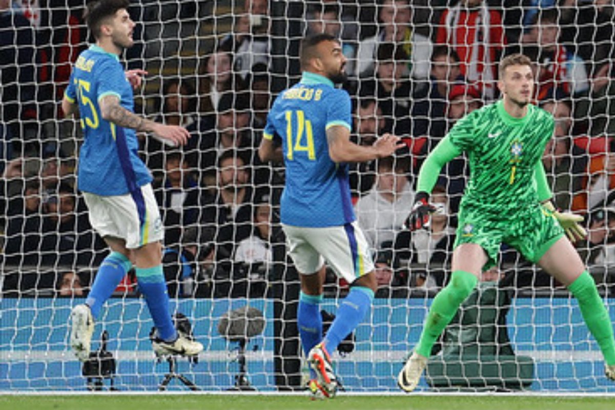 Zagueiro Fabrício Bruno, do Cruzeiro, é titular em Bolívia x Brasil (foto: Flickr/CBF)