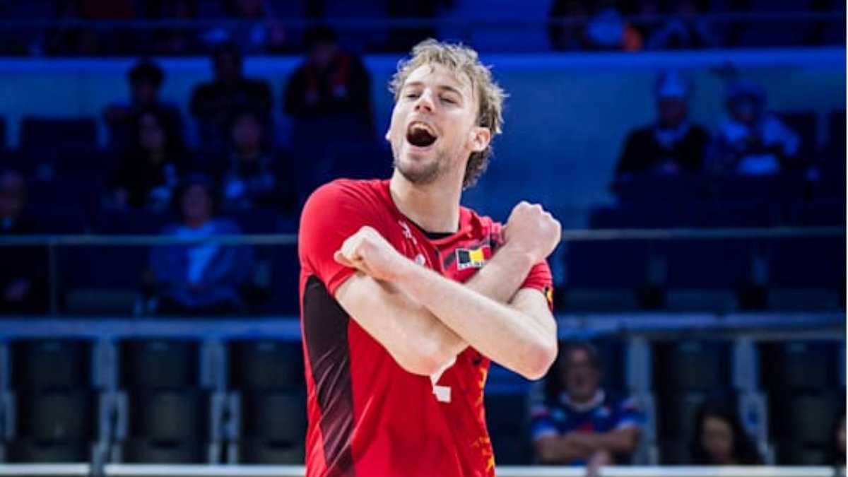 Ferre Reggers, oposto da Seleção da Bélgica, comemora ponto no Mundial Masculino de Vôlei (foto: Divulgação/FIVB)