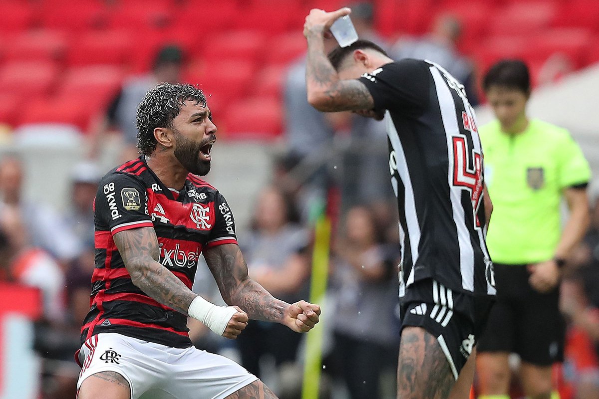 Gabigol comemora gol na final da Copa do Brasil de 2024, entre Flamengo e Atlético (foto: Wagner Meier/AFP)