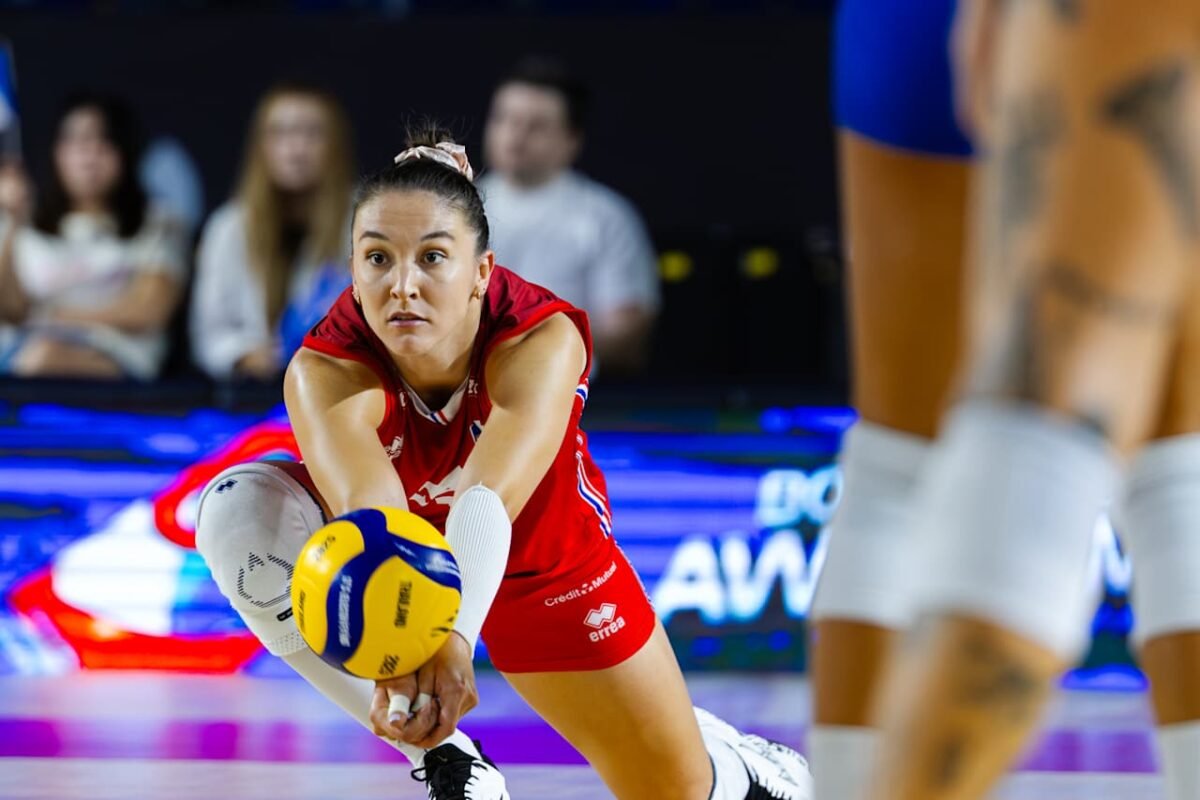 Héléna Cazaute é a segunda maior pontuadora e a melhor receptora do Mundial (foto: Divulgação/FIVB)