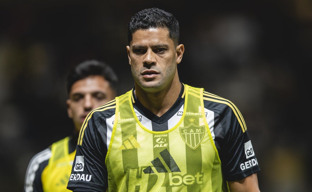 Hulk, atacante do Atlético, no banco de reservas contra o Mirassol (foto: Pedro Souza/Atlético)
