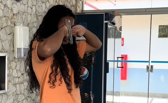 Isa Chagas chora em despedida no Cruzeiro (foto: Divulgação/Cruzeiro)