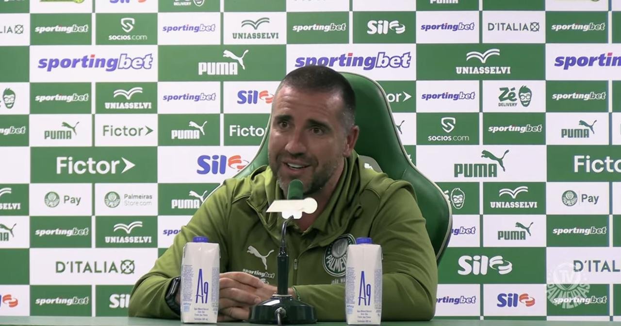 João Martins em entrevista coletiva no Palmeiras (foto: Reprodução/Palmeiras)