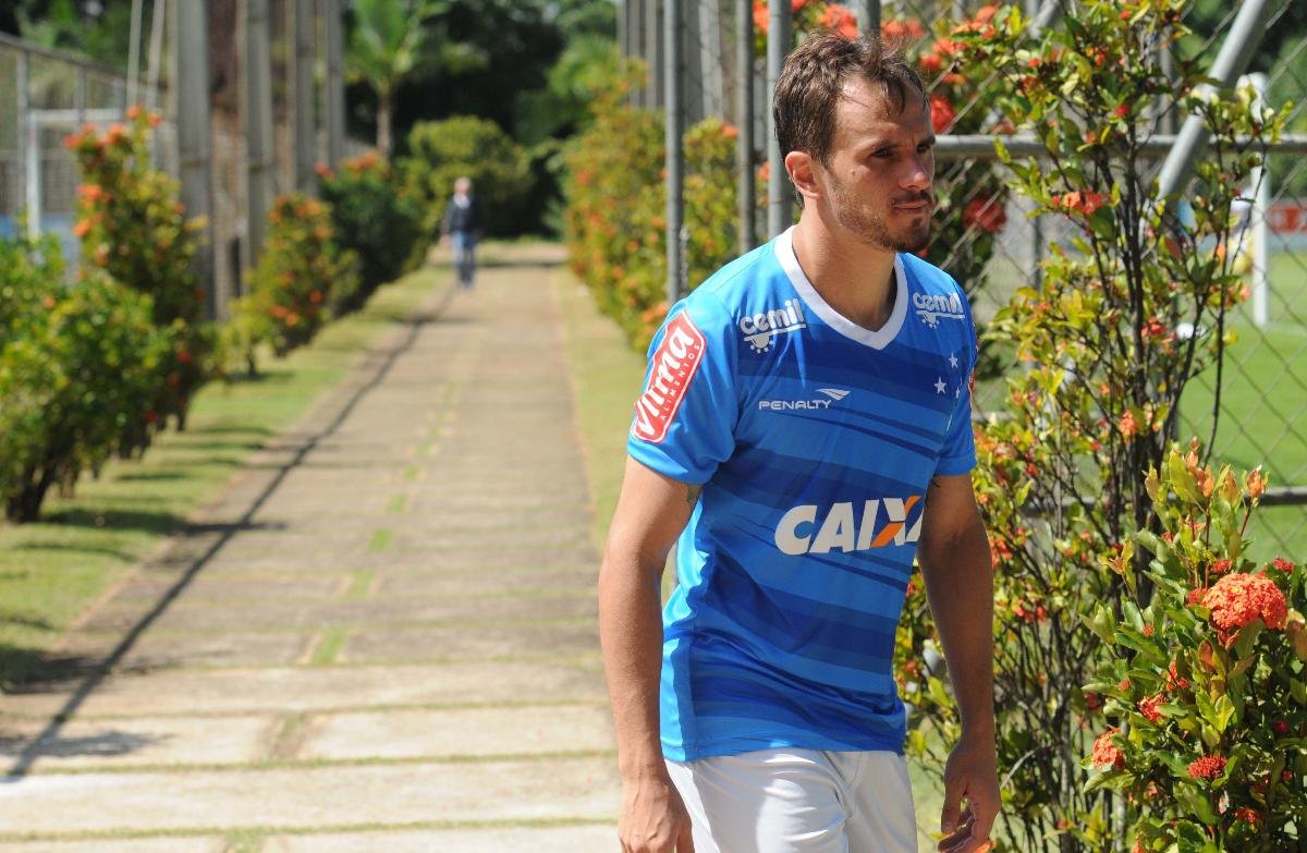 Lucas jogou pelo Cruzeiro em 2016 - (foto: Jair Amaral/EM/D.A Press)