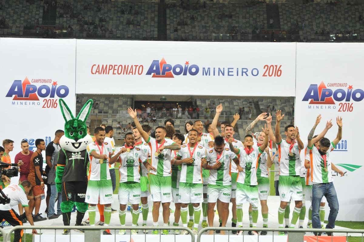 Elenco do América campeão mineiro de 2016