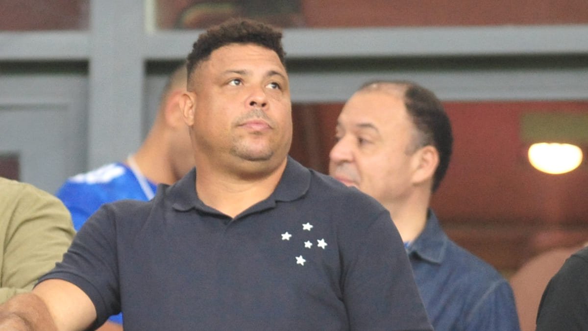 Ronaldo Fenômeno administrou a SAF do Cruzeiro entre dezembro de 2021 e abril de 2024 (foto: Alexandre Guzanshe/EM/D.A Press)