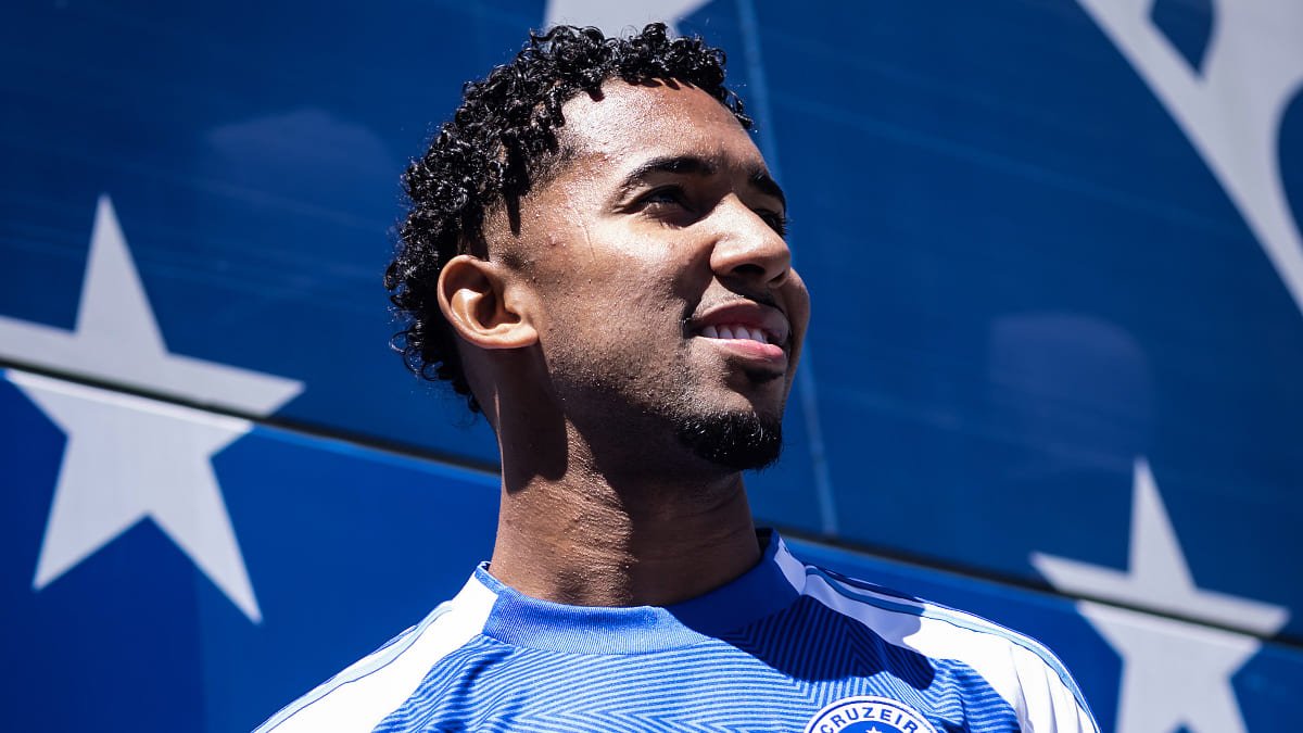 Volante Ryan Guilherme reforça o Cruzeiro até o fim de 2029 (foto: Gustavo Aleixo/Cruzeiro)