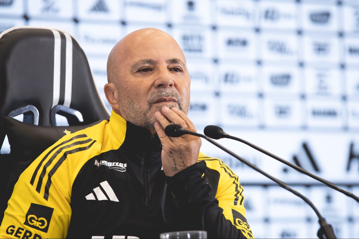 Jorge Sampaoli durante apresentação no Atlético - (foto: Pedro Souza/Atlético)