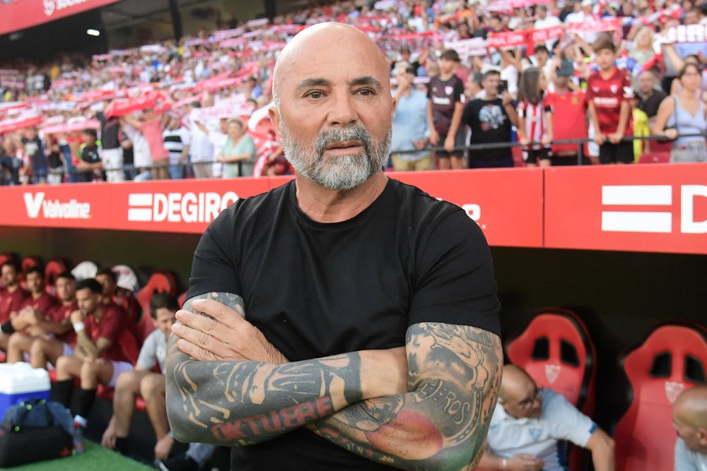 Sampaoli trabalhou em três clubes brasileiros durante a carreira (foto: CRISTINA QUICLER / AFP)