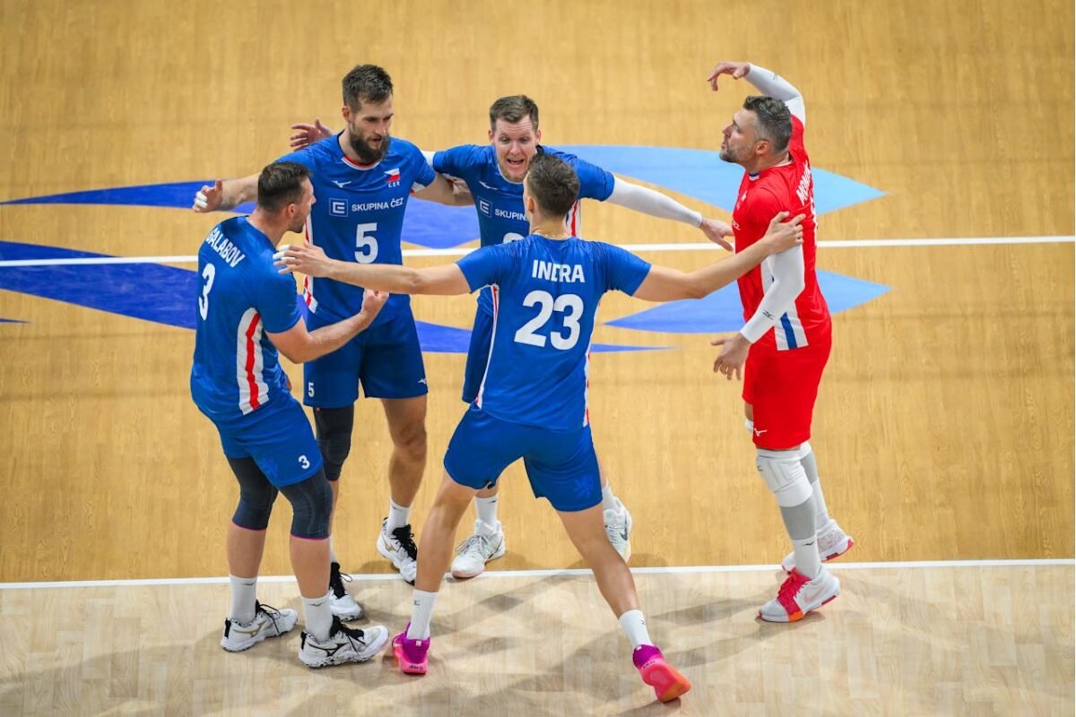 Tchéquia comemora ponto sobr Irã no Mundial Masculino de Vôlei (foto: Divulgação/FIVB)