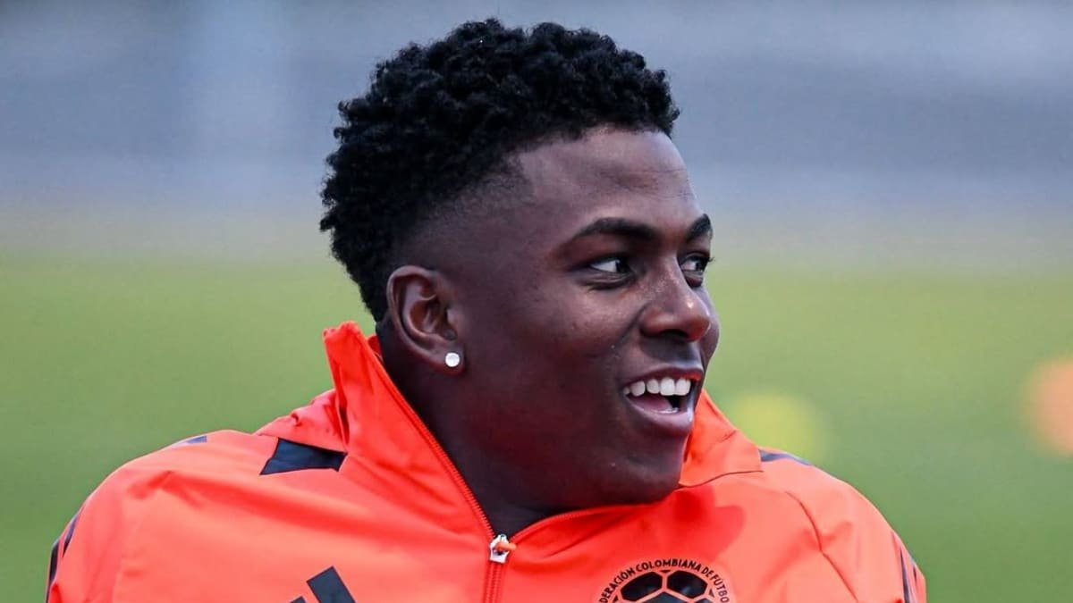 Néiser Villarreal tem pré-contrato com o Cruzeiro e se apresenta na Toca da Raposa para a temporada de 2026 (foto: Reprodução / Seleção Colombiana)