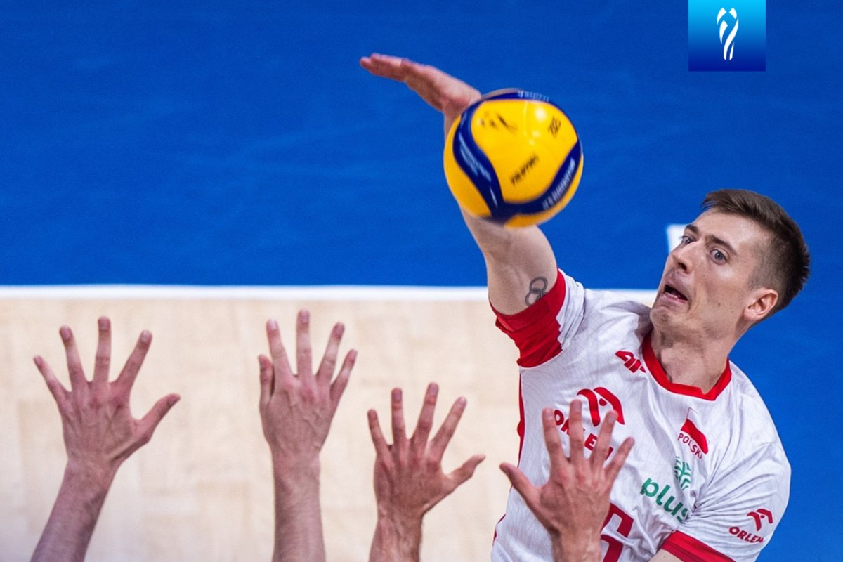 Um dos pontos da Polônia No Mundial Masculino de Vôlei (foto: Divulgação/FIVB)
