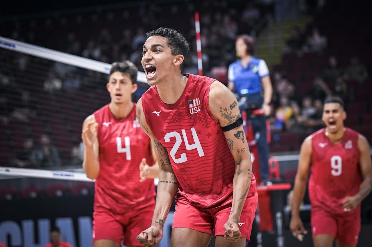 Merrick McHenry, central dos Estados Unidos (foto: FIVB)