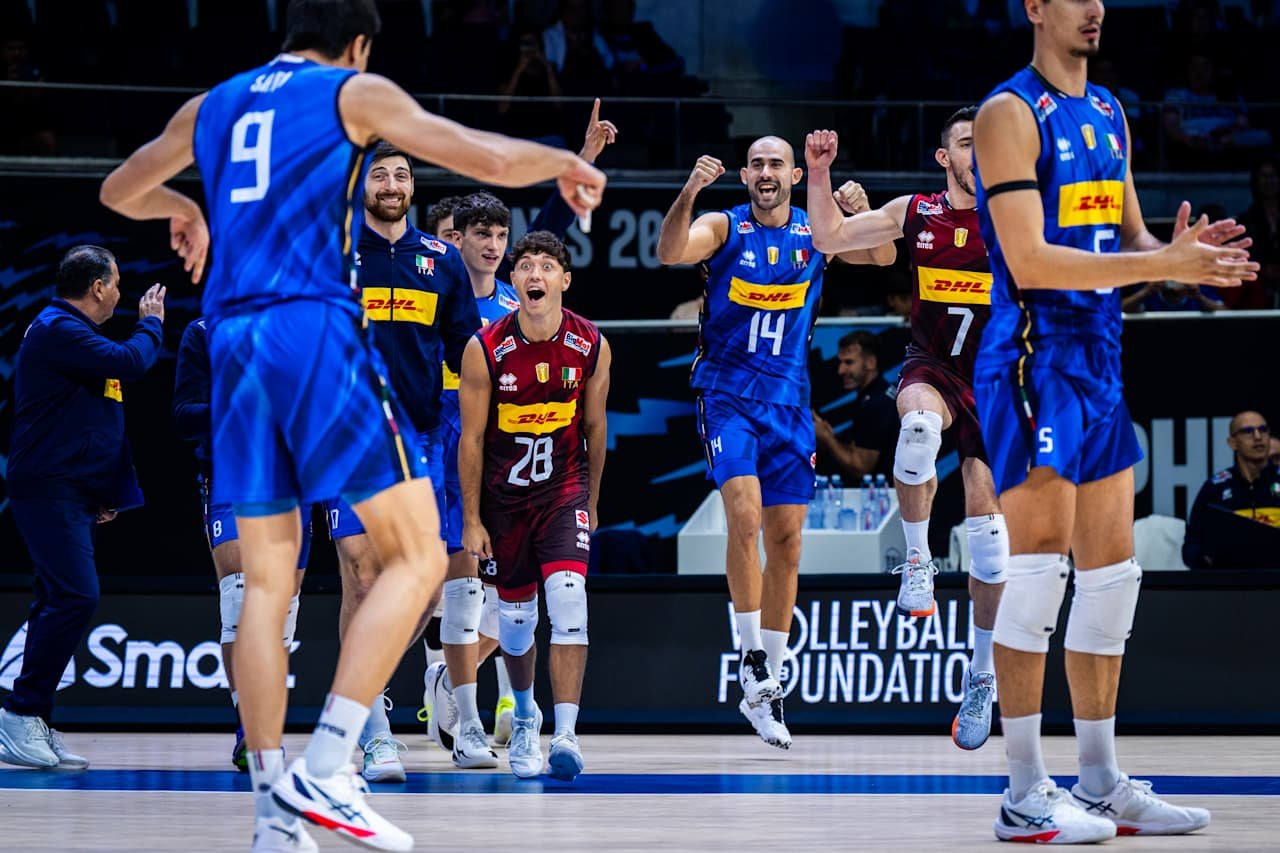 Jogadores da Itália no Mundial de Vôlei, nas Filipinas (foto: FIVB)