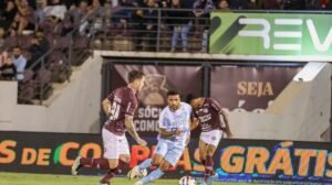 Paysandu empatou com a  Ferroviária na Fonte Luminosa  - Crédito: 