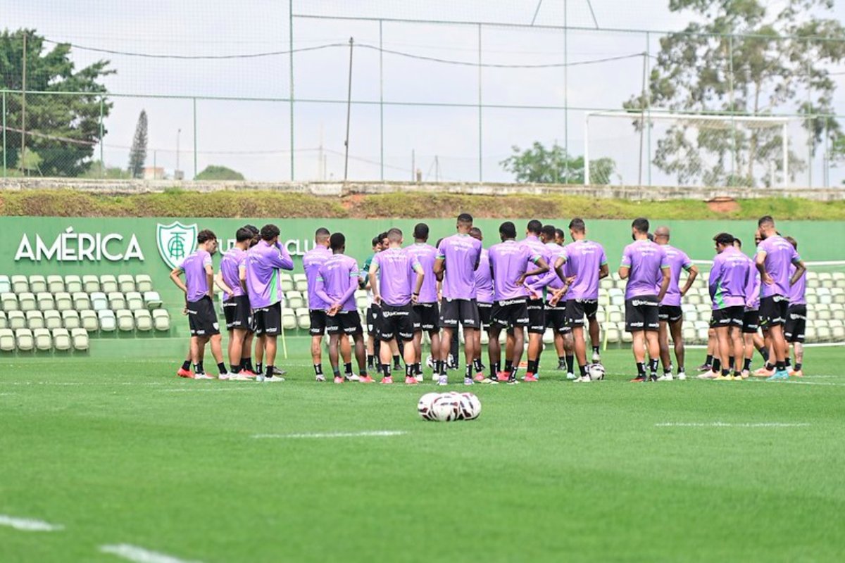 Treino do América no CT Lanna Drumond (foto: Mourão Panda/América)