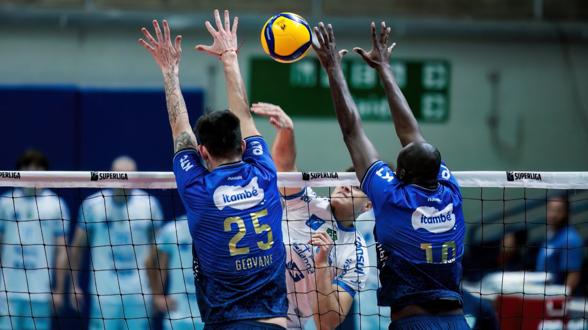 Jogo entre Minas e Joinville na Superliga Masculina de Vôlei (foto: Hedgard Moraes/ MTC)
