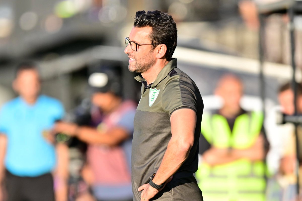 Alberto Valentim, técnico do América (foto: Mourão Panda/América)