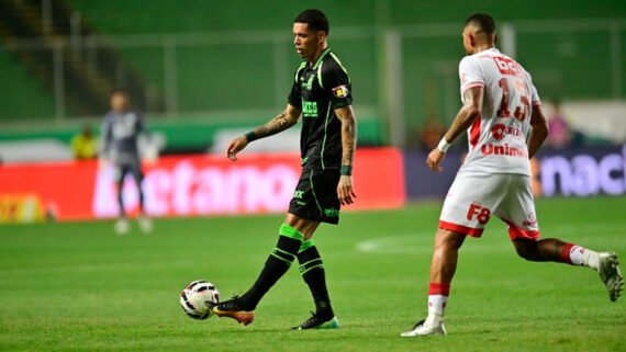 América perdeu chance de subir na tabela da Série B (foto: Mourão Panda/América)