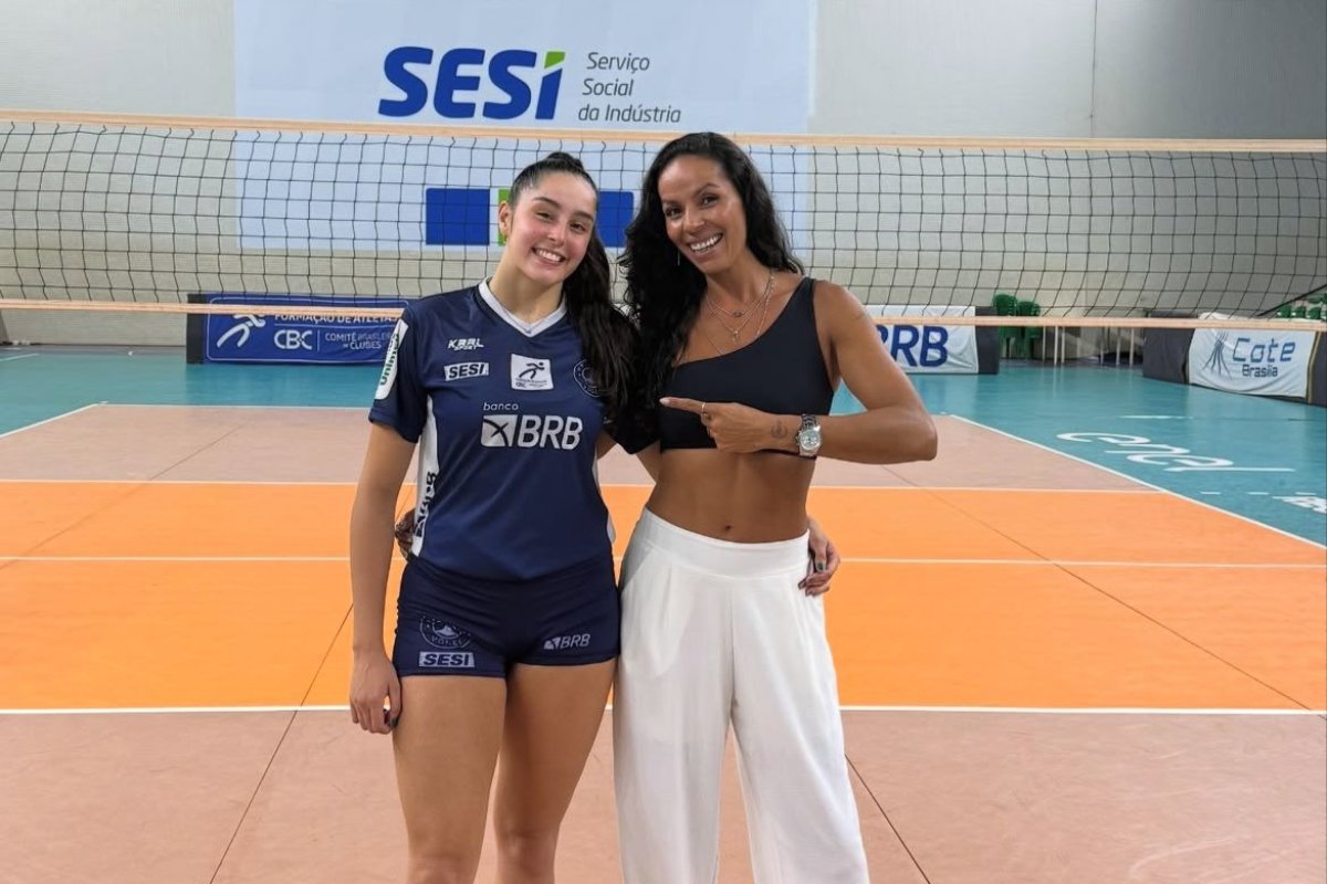 Paula Pequeno ao lado da filha Mel Folhas (foto: Reprodução)