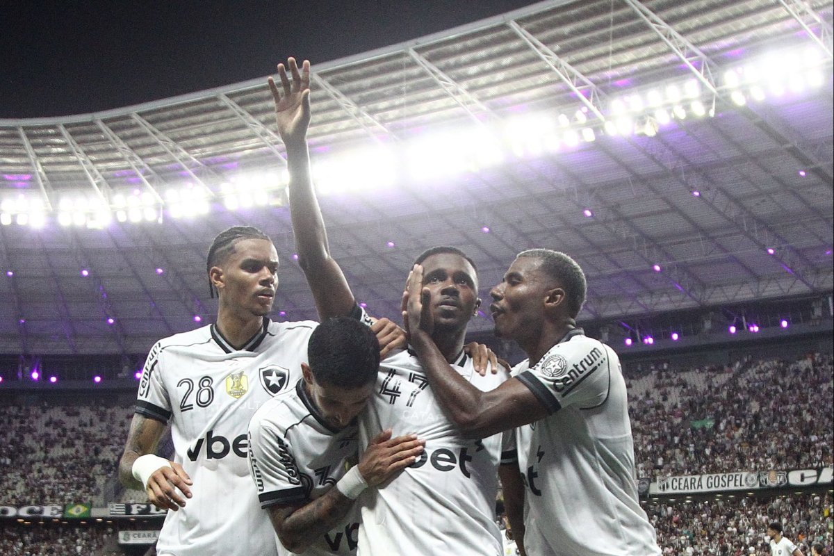 Botafogo venceu o Ceará por 2 a 0 pelo Brasileiro (foto: Vítor Silva/ BFR)