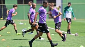América em treino no CT Lanna Drumond - Crédito: 