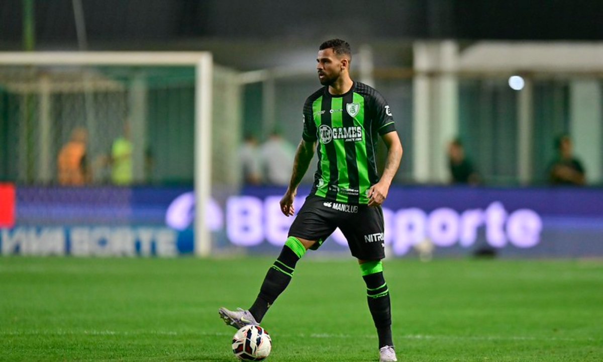 Lucão, zagueiro do América (foto: Mourão Panda/América)