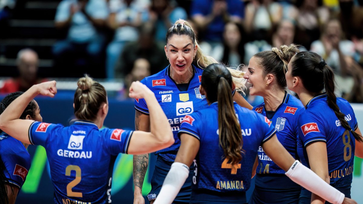 Time feminino de vôlei do Minas (foto: Hedgard Moraes/Minas Tênis Clube)