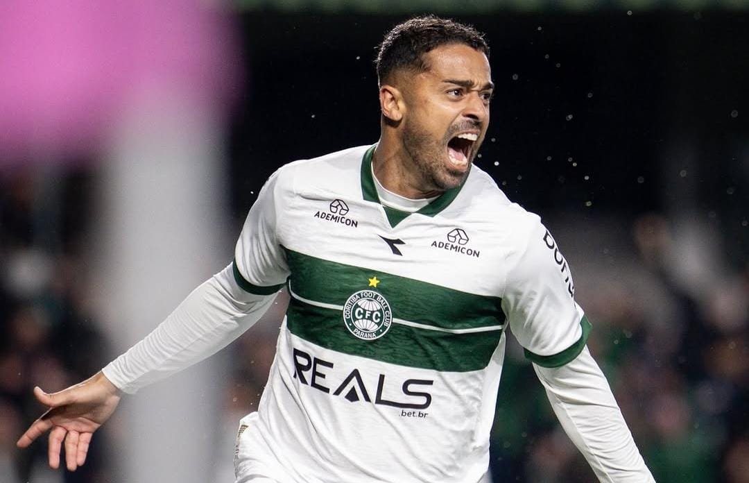 Dellatorre, atacante do Coritiba (foto: JP Pacheco/Coritiba)