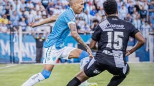 Londrina e Ponte Preta empataram por 0 a 0 - Crédito: 