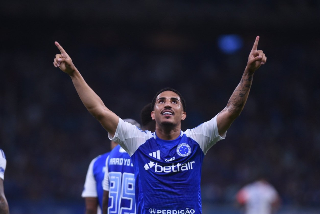 Christian, volante do Cruzeiro (foto: Gladyston Rodrigues/EM/DA Press)