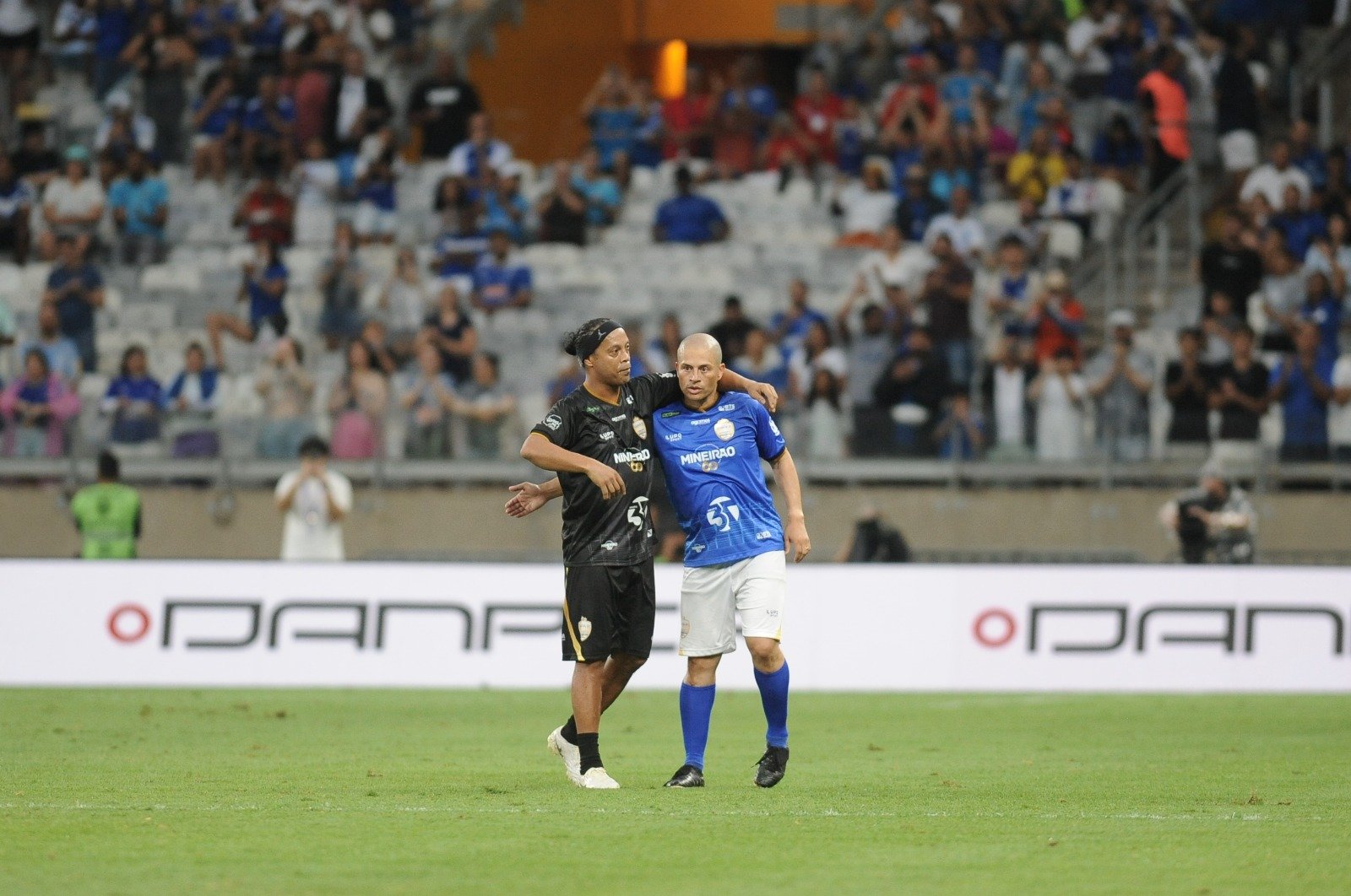 Ronaldinho Gaúcho e Alex - (foto: Alexandre Guzanshe/EM/D.A. Press)