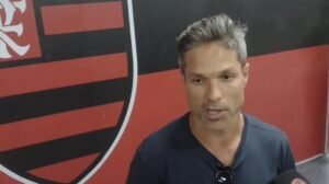Ídolo do Flamengo, Diego lembra momento difícil em 2019 e afirma que pensou em sair do clube - Crédito: 