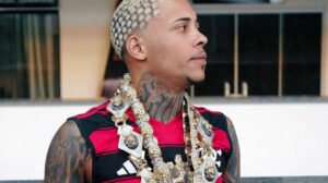 MC Poze do Rodo protesta contra arbitragem em vitória do Flamengo - Crédito: 