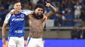 Kaio Jorge e Gabi após sobre o Flamengo, pelo Campeonato Brasileiro - Crédito: 