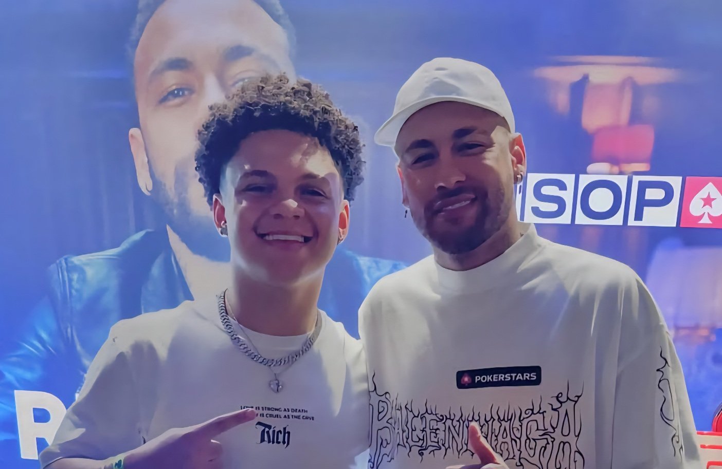 Isaac Xavier e Neymar (foto: Reprodução)