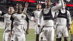 Jogadores do Galinho durante comemoração - Crédito: 