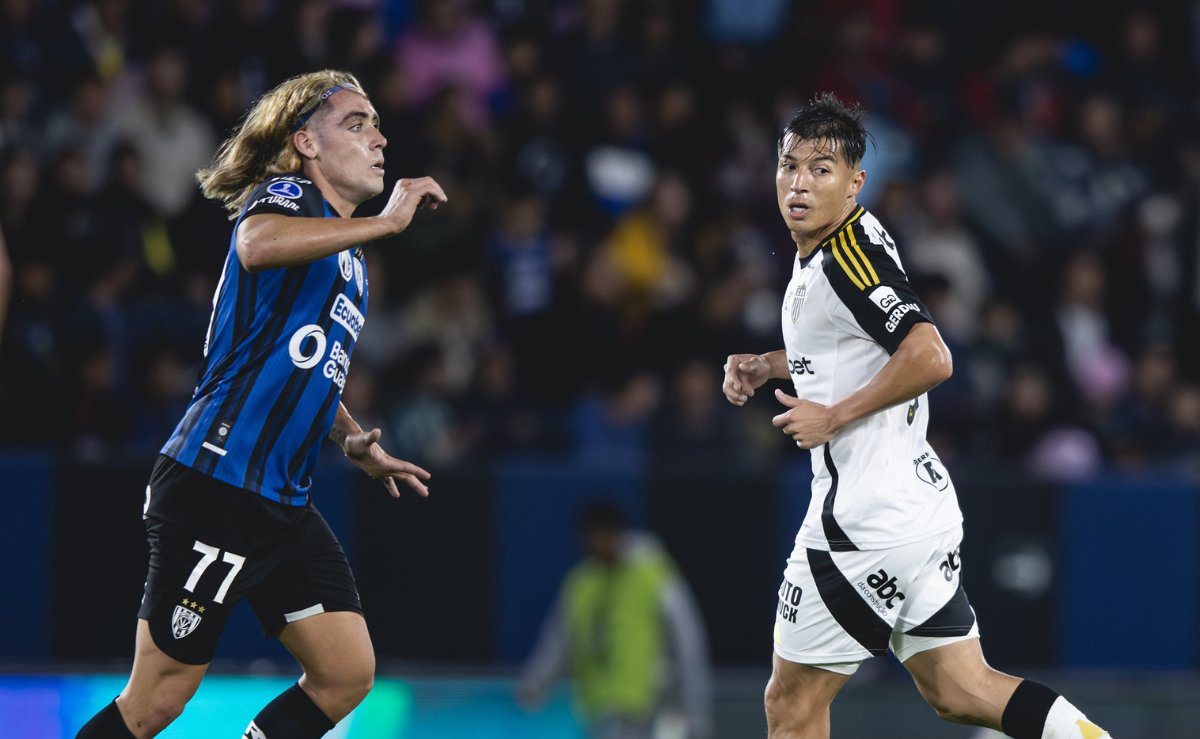 Alan Franco, meio-campista do Atlético, em ação contra o Independiente del Valle-EQU na Sul-Americana (foto: Pedro Souza/Atlético)
