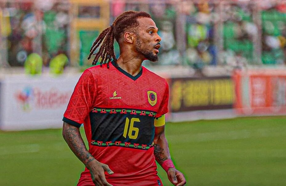Jogador da Seleção Angolana de futebol (foto: Divulgação/FAF)
