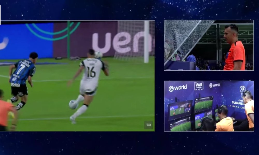 Árbitro de Del Valle x Atlético foi chamado pelo VAR para revisar lance, mas manteve decisão (foto: Reprodução/Conmebol)