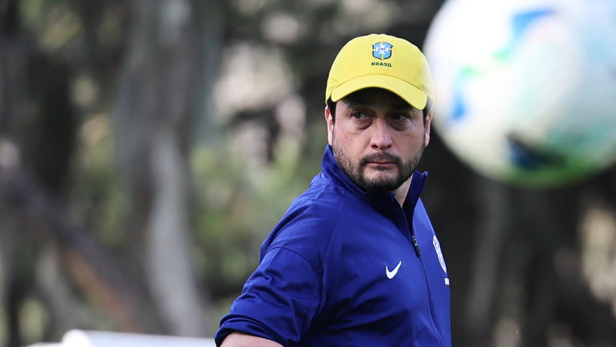 Arthur Elias comanda a Seleção Brasileira Feminina desde setembro de 2023 (foto: Lívia Villas Boas/CBF)