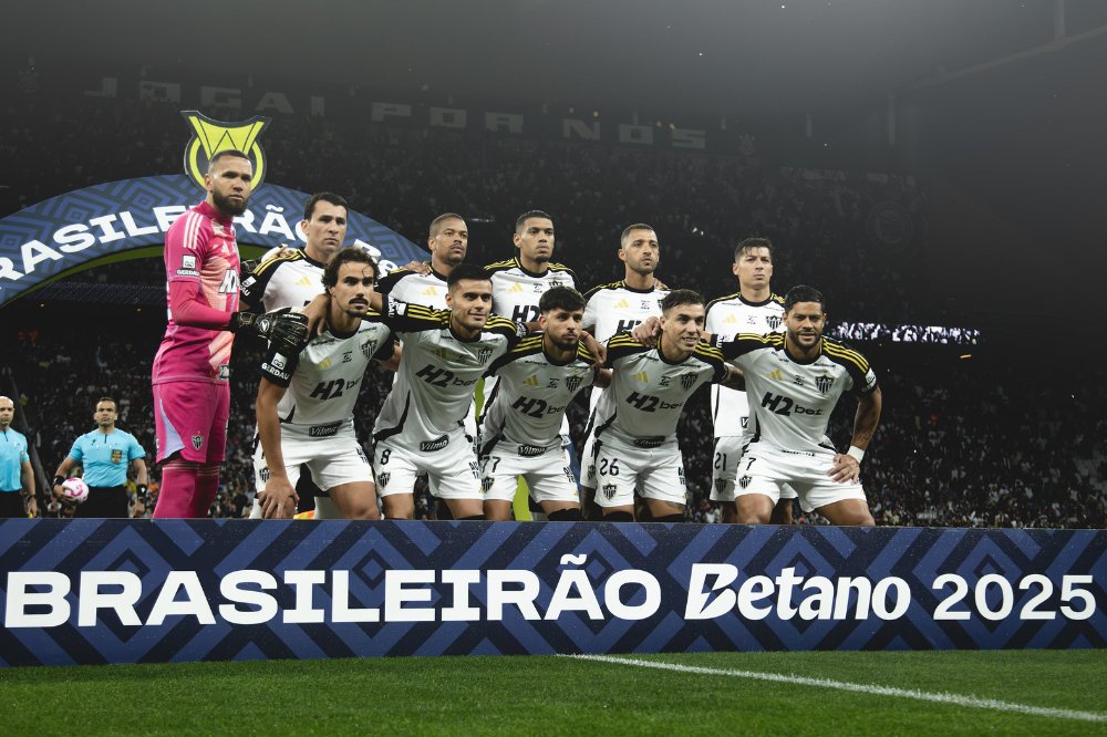 Jogadores do Atlético antes de jogo pelo Brasileiro (foto: Pedro Souza / Atlético)