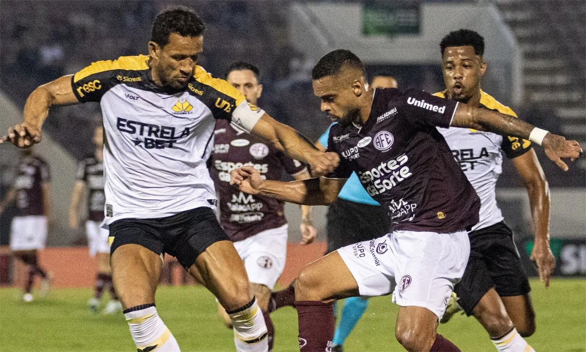Ferroviária e Criciúma empataram pela Série B (foto: Luis Miguel Ferreira/Ferroviária SAF)
