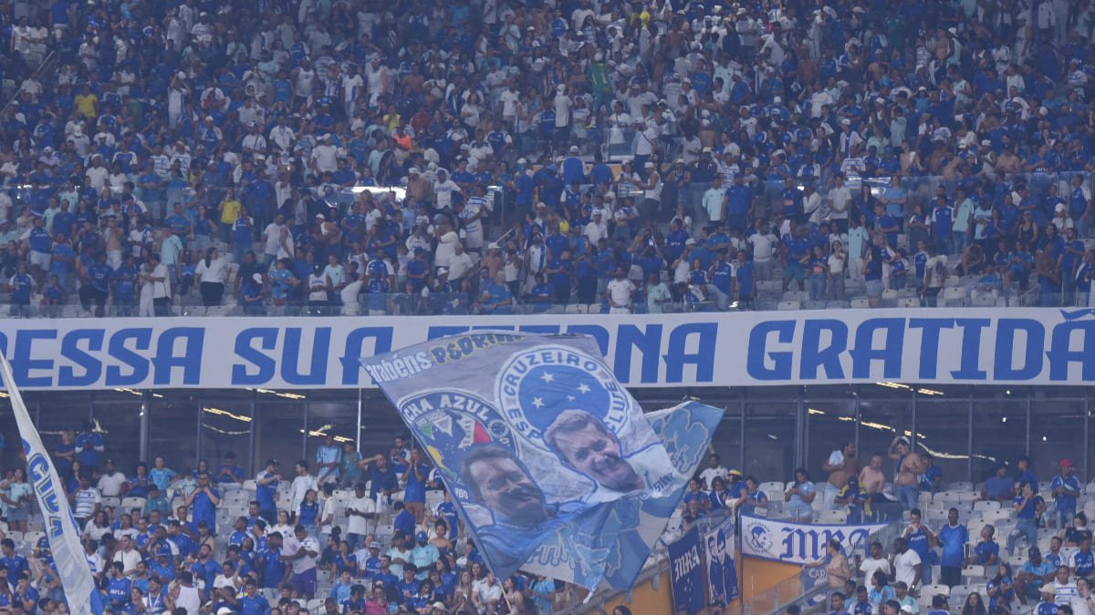 Torcida do Cruzeiro no Mineirão, em Belo Horizonte (foto: Gladyston Rodrigues/EM/D.A. Press)