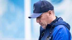 Leonardo jardim, técnico do Cruzeiro, em treinamento na Toca da Raposa 2, em Belo Horizonte - Crédito: 