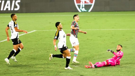 Fluminense goleou Atlético no Maracanã, pelo Campeonato Brasileiro; na imagem, lance do gol marcado por Serna (foto: Marina Garcia/Fluminense)